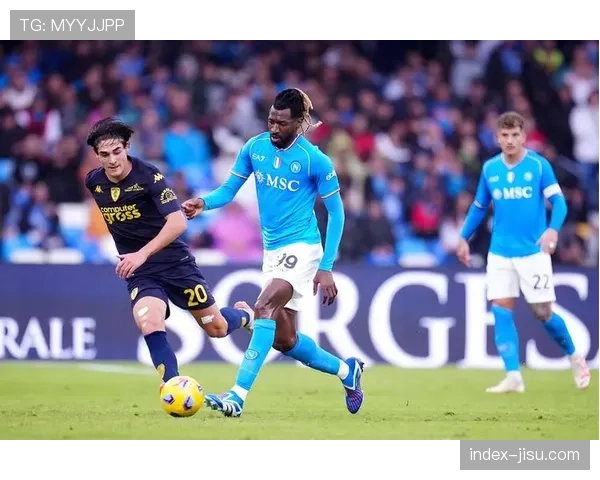 意甲速报:AC米兰客场2-2战平那不勒斯,争冠形势愈发复杂 意甲速报:AC米兰客场2-2战平那不勒斯,争冠形势愈发复杂